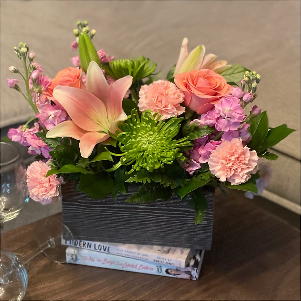Beautiful Spirit Basket – BLOOM & CO, Gulfport FL