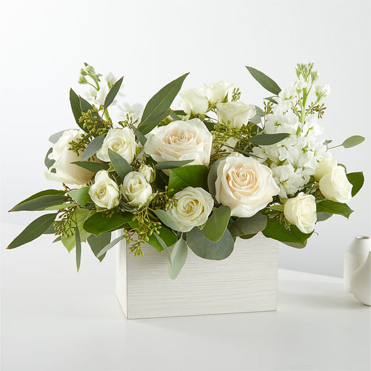 Fresh Linen Box Bouquet – BLOOM & CO, Gulfport FL