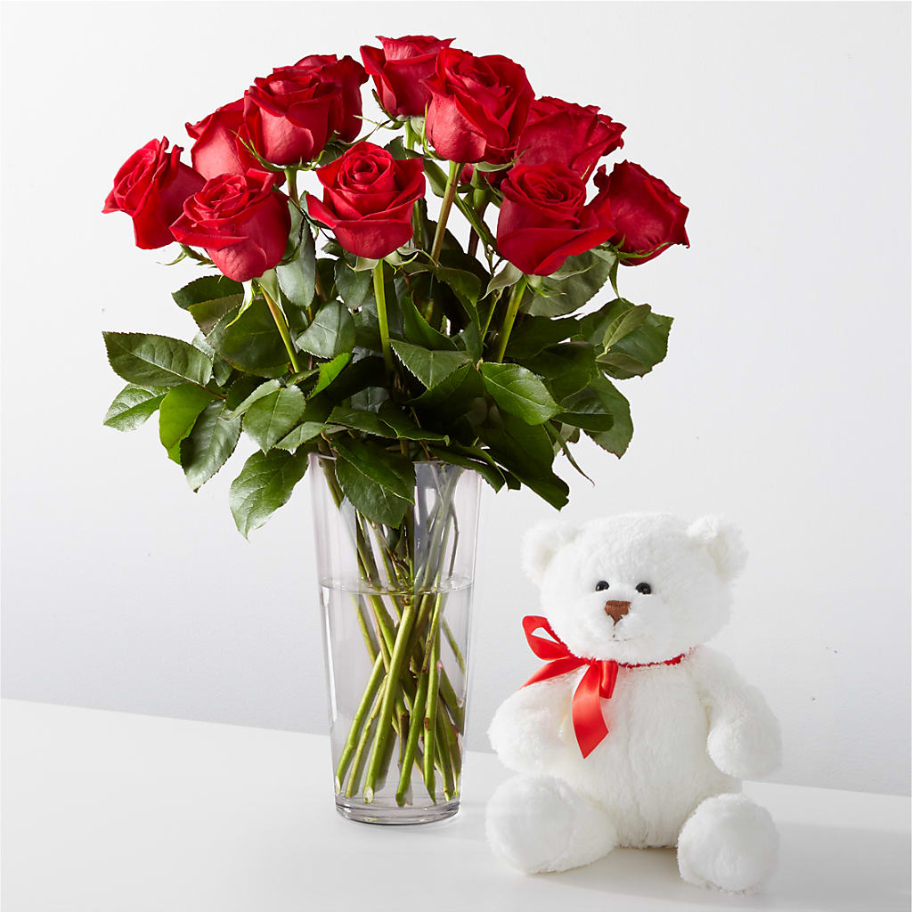 Romantic Long Stem Red Rose Bouquet Bundles – BLOOM & CO, Gulfport FL