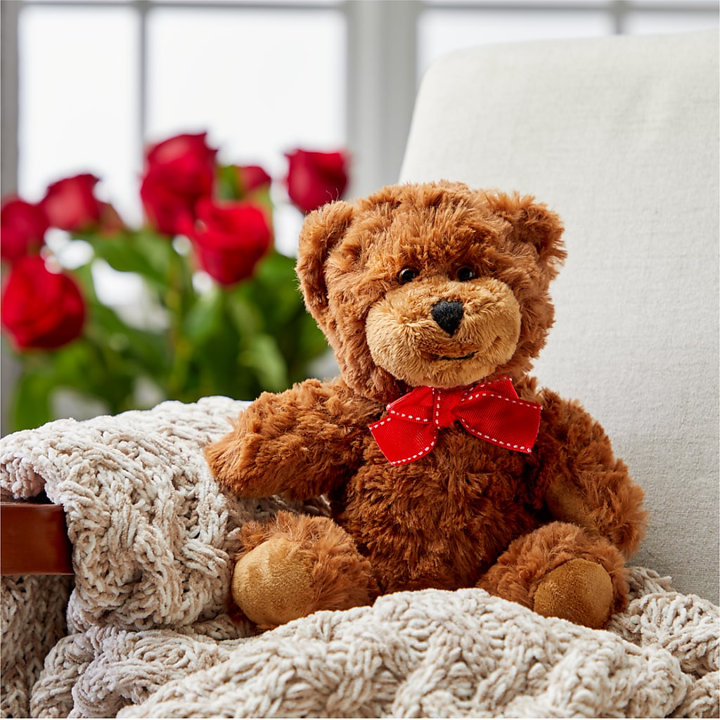 Romantic Long Stem Red Rose Bouquet Bundles – BLOOM & CO, Gulfport FL