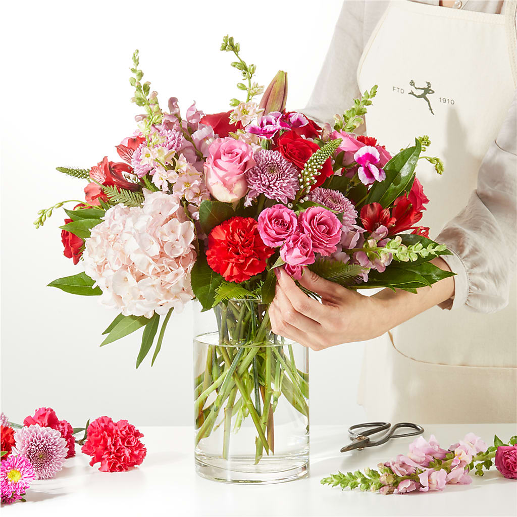Swooning Over You - A Luxury Florist Original – BLOOM & CO, Gulfport FL