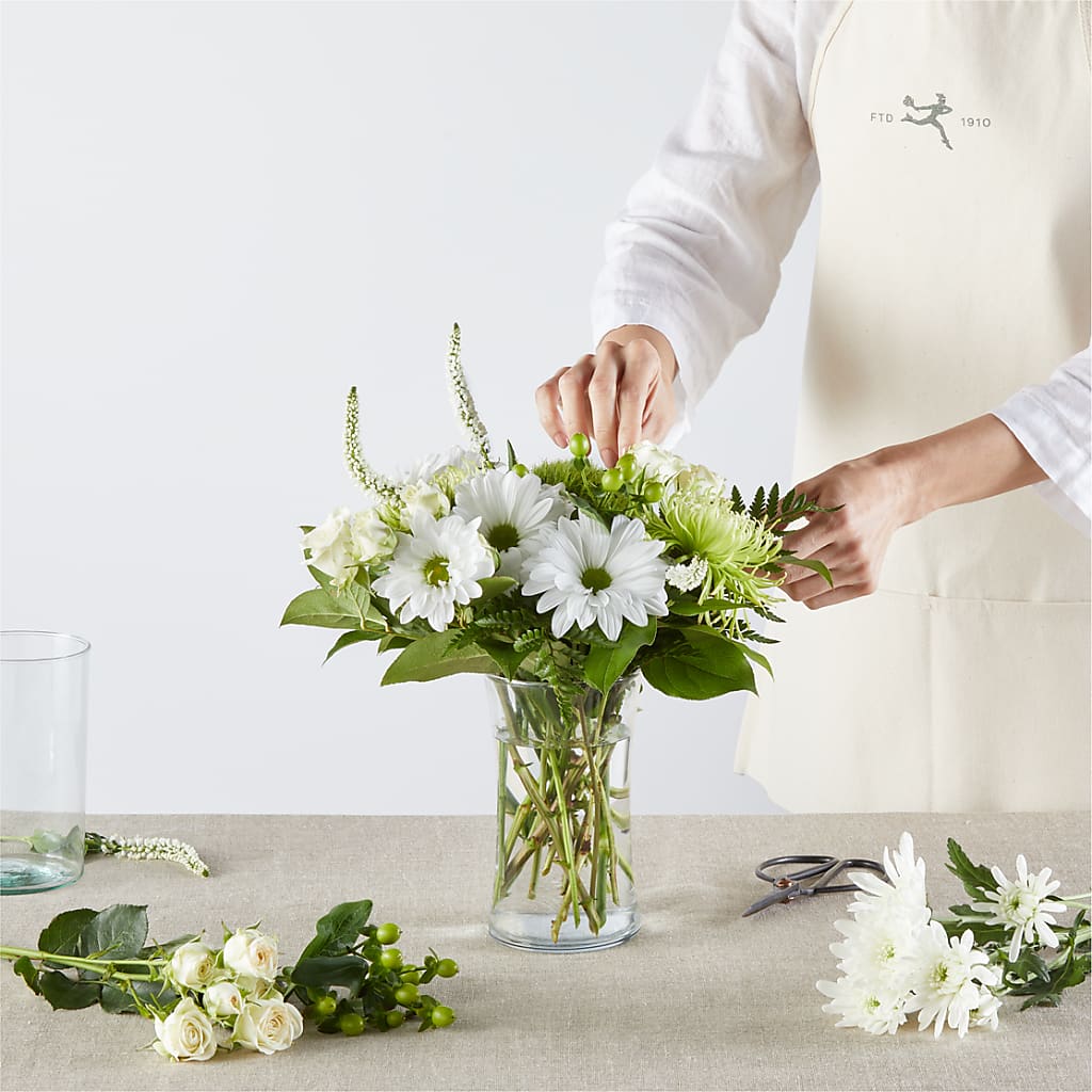 Irish Garden - A Florist Original – BLOOM & CO, Gulfport FL