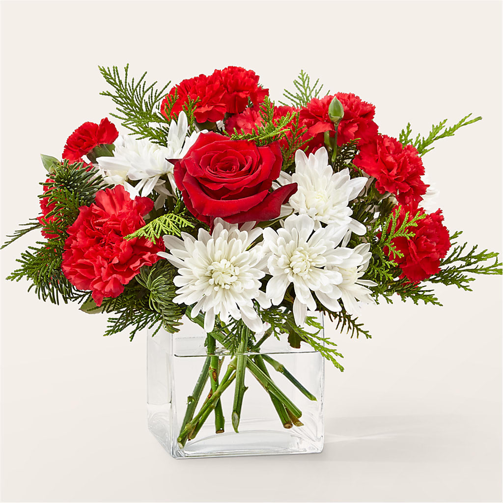 Peppermint Chill Bouquet – BLOOM & CO, Gulfport FL