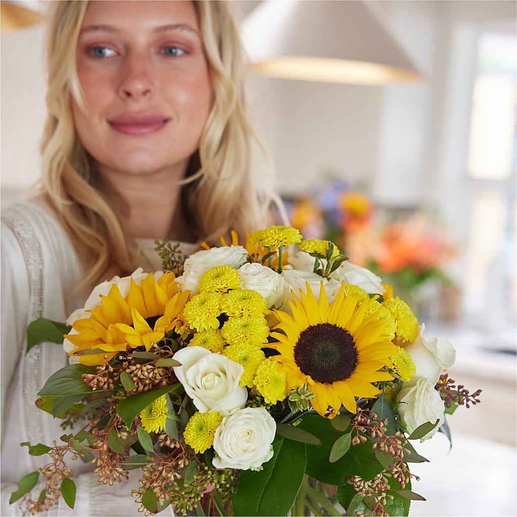 Luminous Morning Bouquet – BLOOM & CO, Gulfport FL