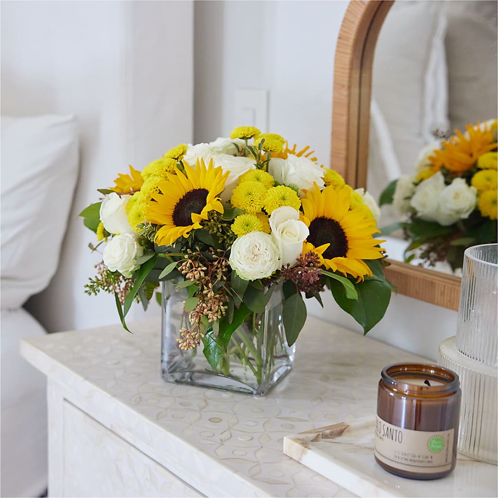 Luminous Morning Bouquet – BLOOM & CO, Gulfport FL