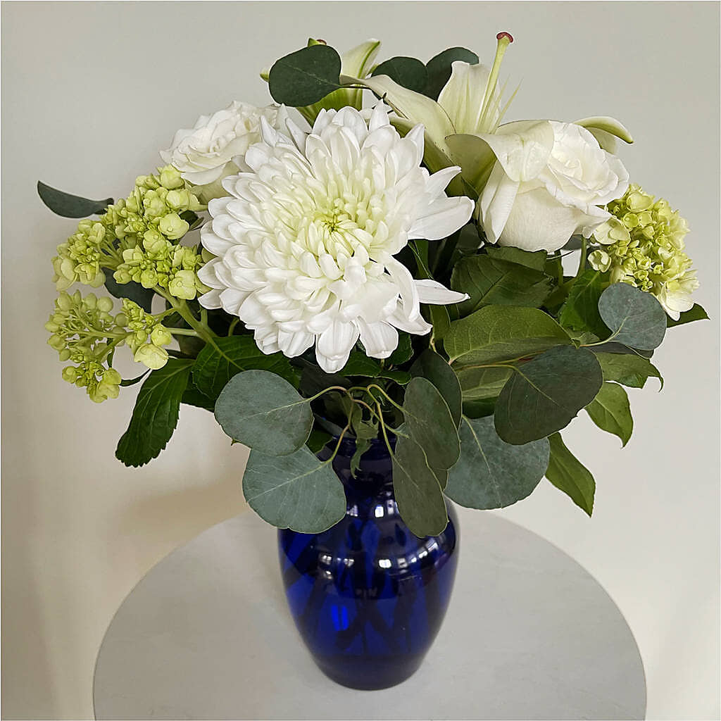 Snowy Dreams Bouquet – BLOOM & CO, Gulfport FL
