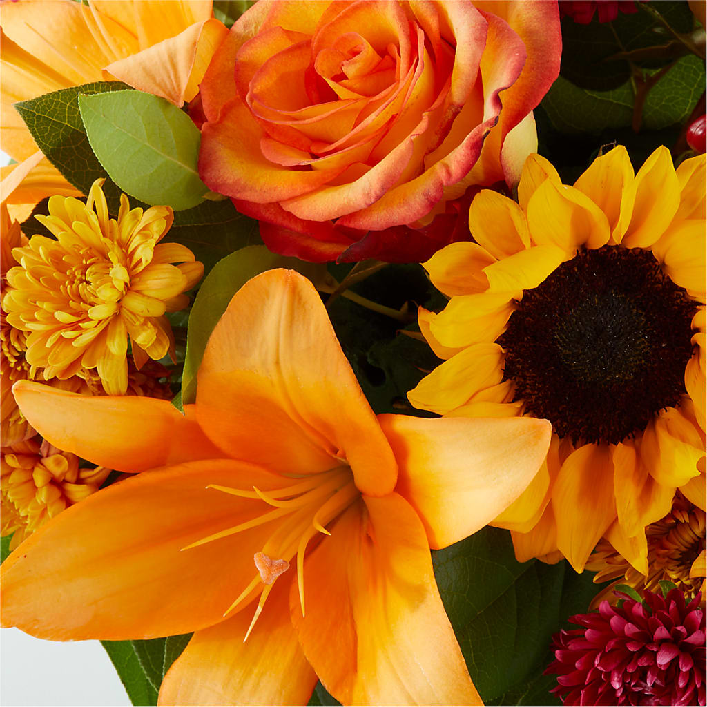 Grateful Centerpiece – BLOOM & CO, Gulfport FL