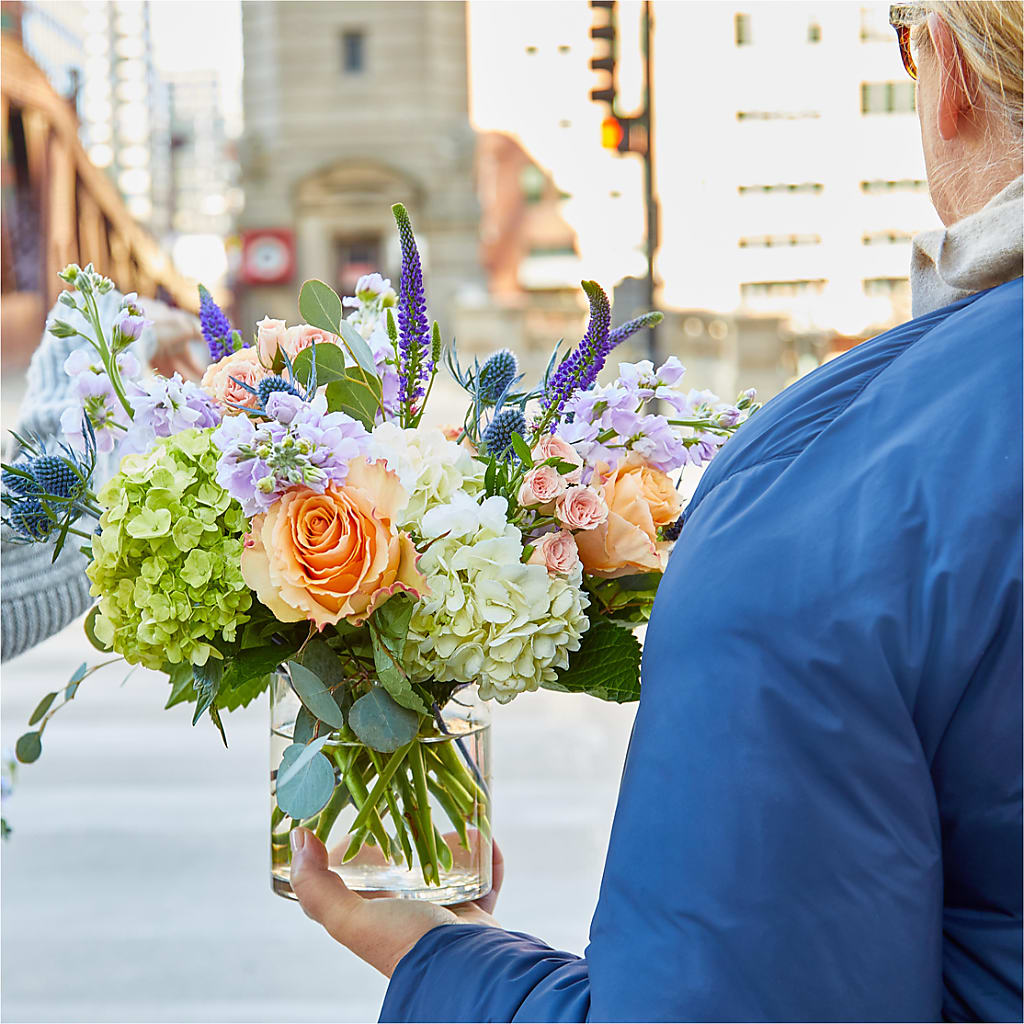 Porch Swing Bouquet – BLOOM & CO, Gulfport FL