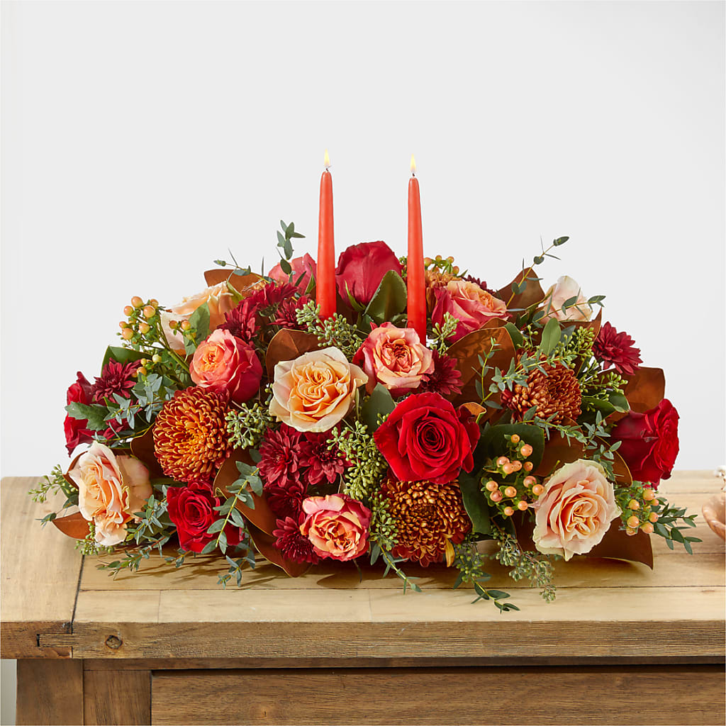 Gather Near Centerpiece – BLOOM & CO, Gulfport FL