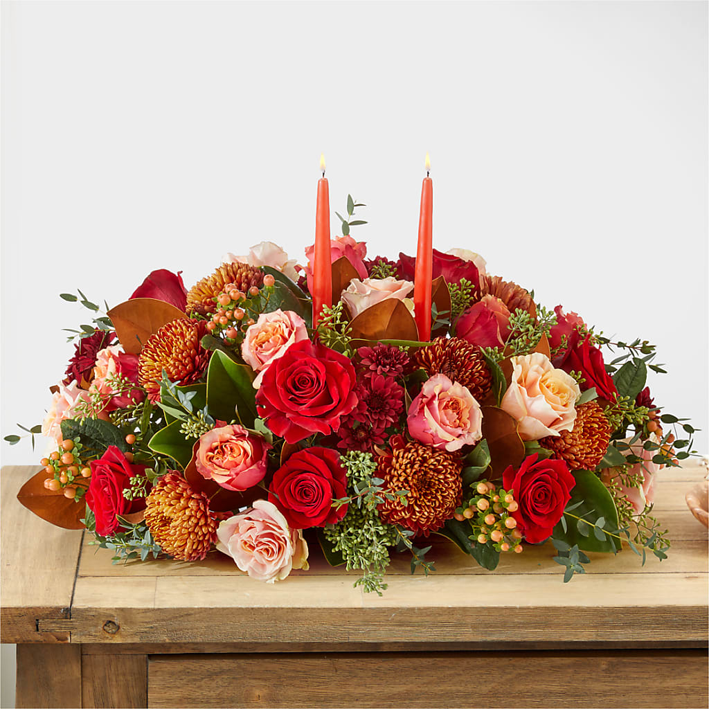 Gather Near Centerpiece – BLOOM & CO, Gulfport FL