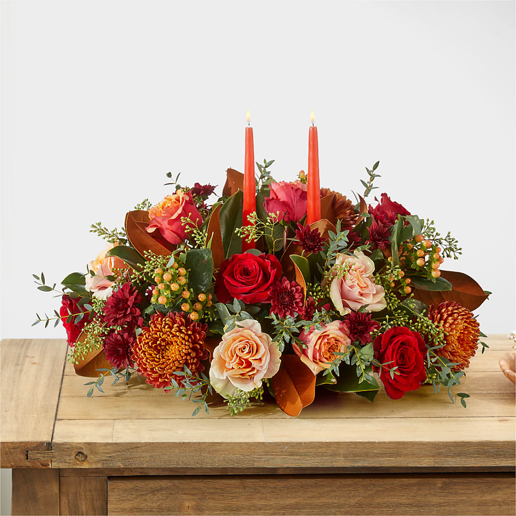 Gather Near Centerpiece – BLOOM & CO, Gulfport FL